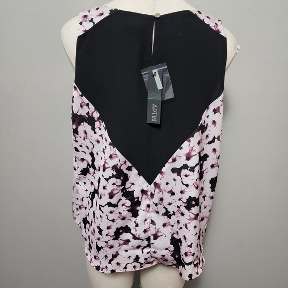 Apt. 9 plum white petunia floral sleeveless blouse size xlp - Picture 5 of 9